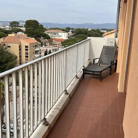 Hyeres, 3 Pieces, 4 Personnes - Fr-1-335-195 Apartamento