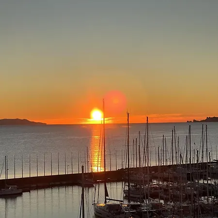 Apartamento Hyeres, 3 Pieces, 4 Personnes - Fr-1-335-195 Hyères